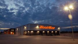 Páska byla přestřižena! Slavnostní otevření nové výrobní budovy společnosti Wood-Mizer